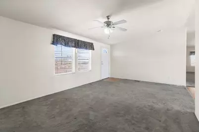 868 S Colorado Road, Golden Valley, AZ 86413 - Photo 12