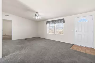 868 S Colorado Road, Golden Valley, AZ 86413 - Photo 10