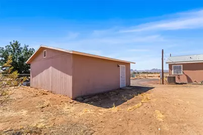 868 S Colorado Road, Golden Valley, AZ 86413 - Photo 48