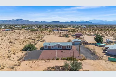 868 S Colorado Road, Golden Valley, AZ 86413 - Photo 2