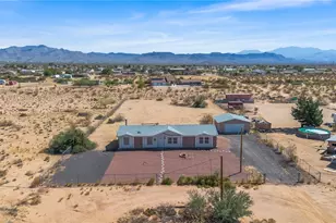 868 S Colorado Rd, Golden Valley, AZ 86413 - Photo 2