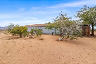 980 S Santa Maria Rd, Golden Valley, AZ 86413 - Photo 62