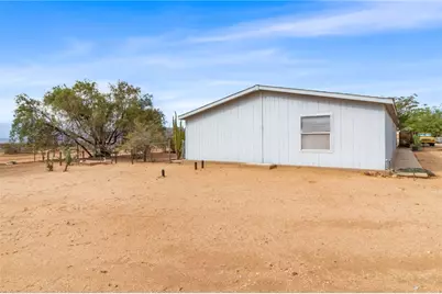 980 S Santa Maria Road, Golden Valley, AZ 86413 - Photo 64