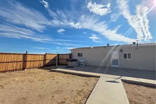 4371 W Belle Dr, Golden Valley, AZ 86413 - Photo 28