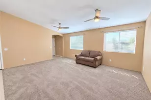 955 E Beverly Ave, Kingman, AZ 86409 - Photo 8