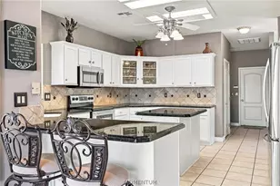 2875 Cresthill Dr, Bullhead City, AZ 86442 - Photo 30