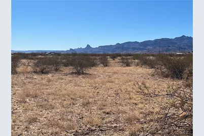 2418 S Concho Road, Golden Valley, AZ 86413 - Photo 18