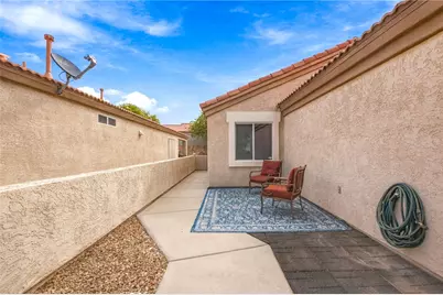 2448 Topanga Drive, Bullhead City, AZ 86442 - Photo 8