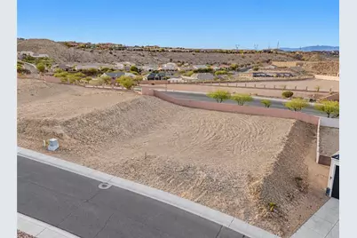 1137 Via San Lorenzo, Bullhead City, AZ 86429 - Photo 2