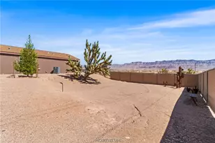 300 E Tusayan Dr, Meadview, AZ 86444 - Photo 32