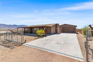 300 E Tusayan Dr, Meadview, AZ 86444 - Photo 36