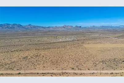 2677 S Tombstone Trail, Golden Valley, AZ 86413 - Photo 12