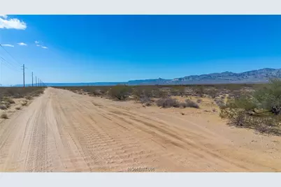 2677 S Tombstone Trail, Golden Valley, AZ 86413 - Photo 6
