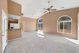 1586 Ilona Dr, Bullhead City, AZ 86442 - Photo 12
