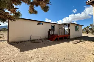 17320 N Mead Dr, Dolan Springs, AZ 86441 - Photo 4