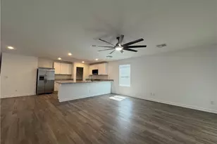 2289 Sarah Pl, Bullhead City, AZ 86429 - Photo 4