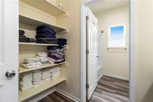 3636 N La Osa Rd, Golden Valley, AZ 86413 - Photo 32