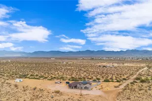 3636 N La Osa Rd, Golden Valley, AZ 86413 - Photo 68