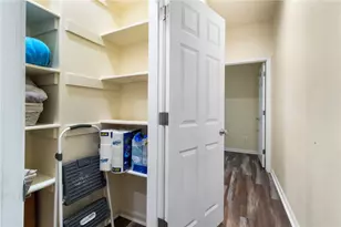 3636 N La Osa Rd, Golden Valley, AZ 86413 - Photo 30