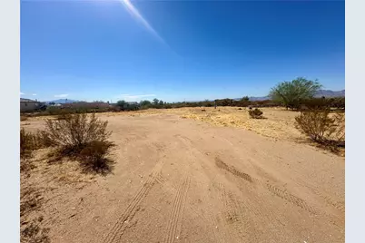 4194 W Crystal Dr Drive, Golden Valley, AZ 86413 - Photo 6