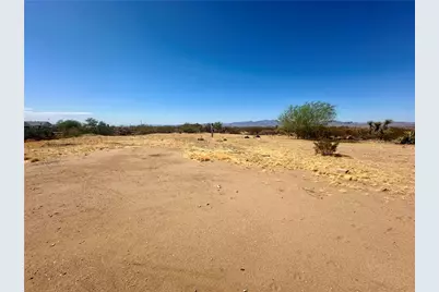 4194 W Crystal Dr Drive, Golden Valley, AZ 86413 - Photo 1