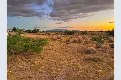 7856 E Saddleback Drive, Kingman, AZ 86401 - Photo 14