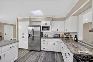 290 Greenway Dr, Kingman, AZ 86401 - Photo 20