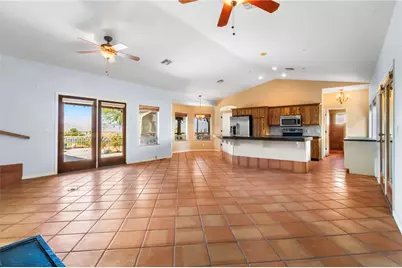 9781 N Vista Drive, Kingman, AZ 86401 - Photo 6