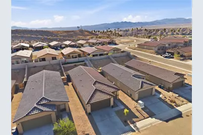 1723 Del Parado, Bullhead City, AZ 86442 - Photo 4