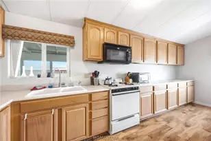 2960 Silver Creek Rd, Bullhead City, AZ 86442 - Photo 16