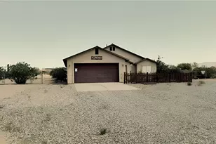6557 W Morelos Dr, Golden Valley, AZ 86413 - Photo 16
