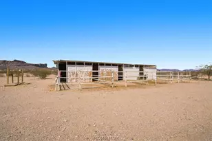 1949 S Estrella Rd, Golden Valley, AZ 86413 - Photo 56