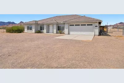 1949 S Estrella Road, Golden Valley, AZ 86413 - Photo 4