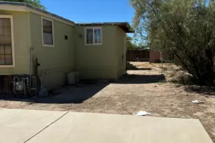 12977 S Pima Pkwy, Topock, AZ 86436 - Photo 10