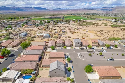 1132 Maple Leaf Drive, Bullhead City, AZ 86442 - Photo 10