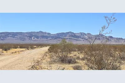 215-22-016D S Tombstone Trail, Golden Valley, AZ 86413 - Photo 16