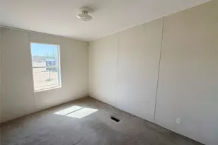 2656 Desierto Rd, Yucca, AZ 86438 - Photo 10