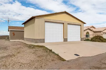 3199 E Katherine Drive, Bullhead City, AZ 86429 - Photo 8