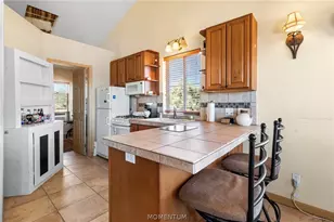 7241 E Shadow Ridge Dr, Yucca, AZ 86438 - Photo 8