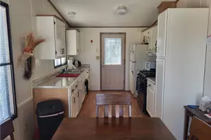960 E Spencer Dr, Meadview, AZ 86444 - Photo 14