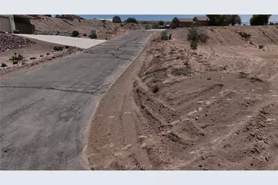 2030 E Primavera Bay, Fort Mohave, AZ 86426 - Photo 4