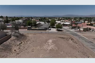 2030 E Primavera Bay, Fort Mohave, AZ 86426 - Photo 8