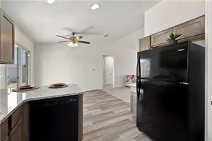 10286 N Wood Camp Ct, Kingman, AZ 86401 - Photo 12