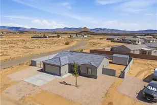 10286 N Wood Camp Ct, Kingman, AZ 86401 - Photo 4