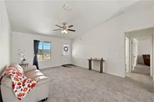 10286 N Wood Camp Ct, Kingman, AZ 86401 - Photo 6