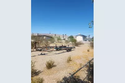 1155 Agate Avenue, Bullhead City, AZ 86442 - Photo 2