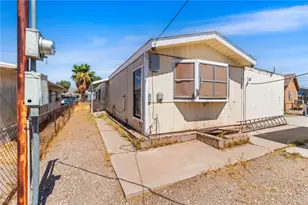 348 Meander Dr, Bullhead City, CA 86442 - Photo 30