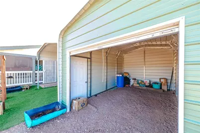1033 S Estrella Road, Golden Valley, AZ 86413 - Photo 22