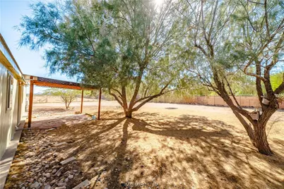 1033 S Estrella Road, Golden Valley, AZ 86413 - Photo 28