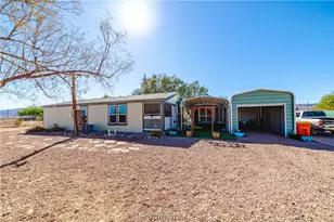 1033 S Estrella Rd, Golden Valley, AZ 86413 - Photo 1